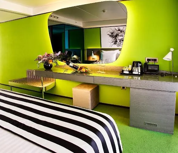 Отель En Boutique 4*